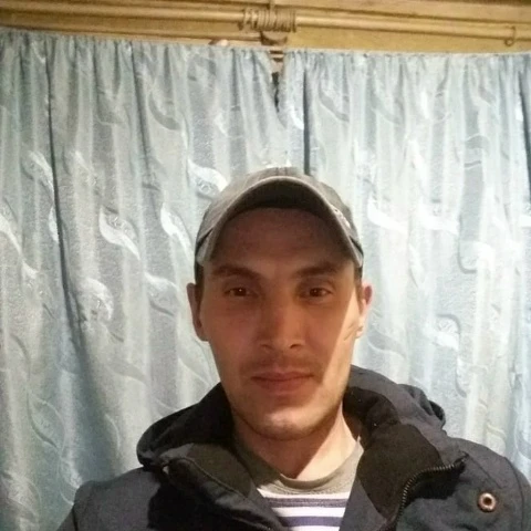 Аватар пользователя LuckyMentor_d768