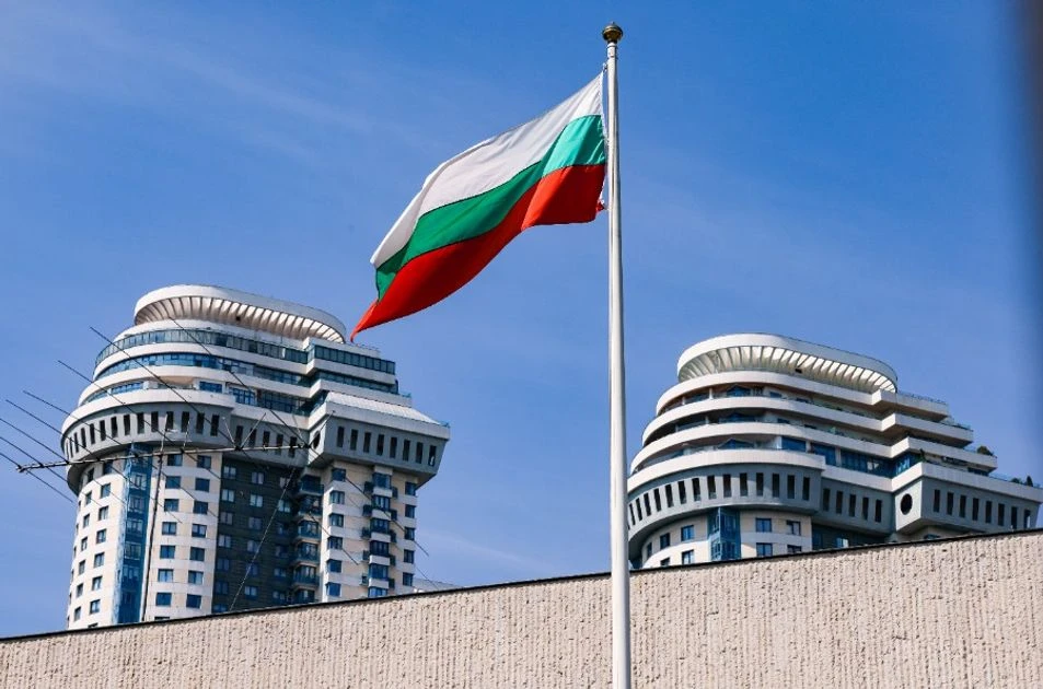 Что случилось В парламенте Болгарии начали обсуждать предложение о снятии санкций с России и налаживании - изображение