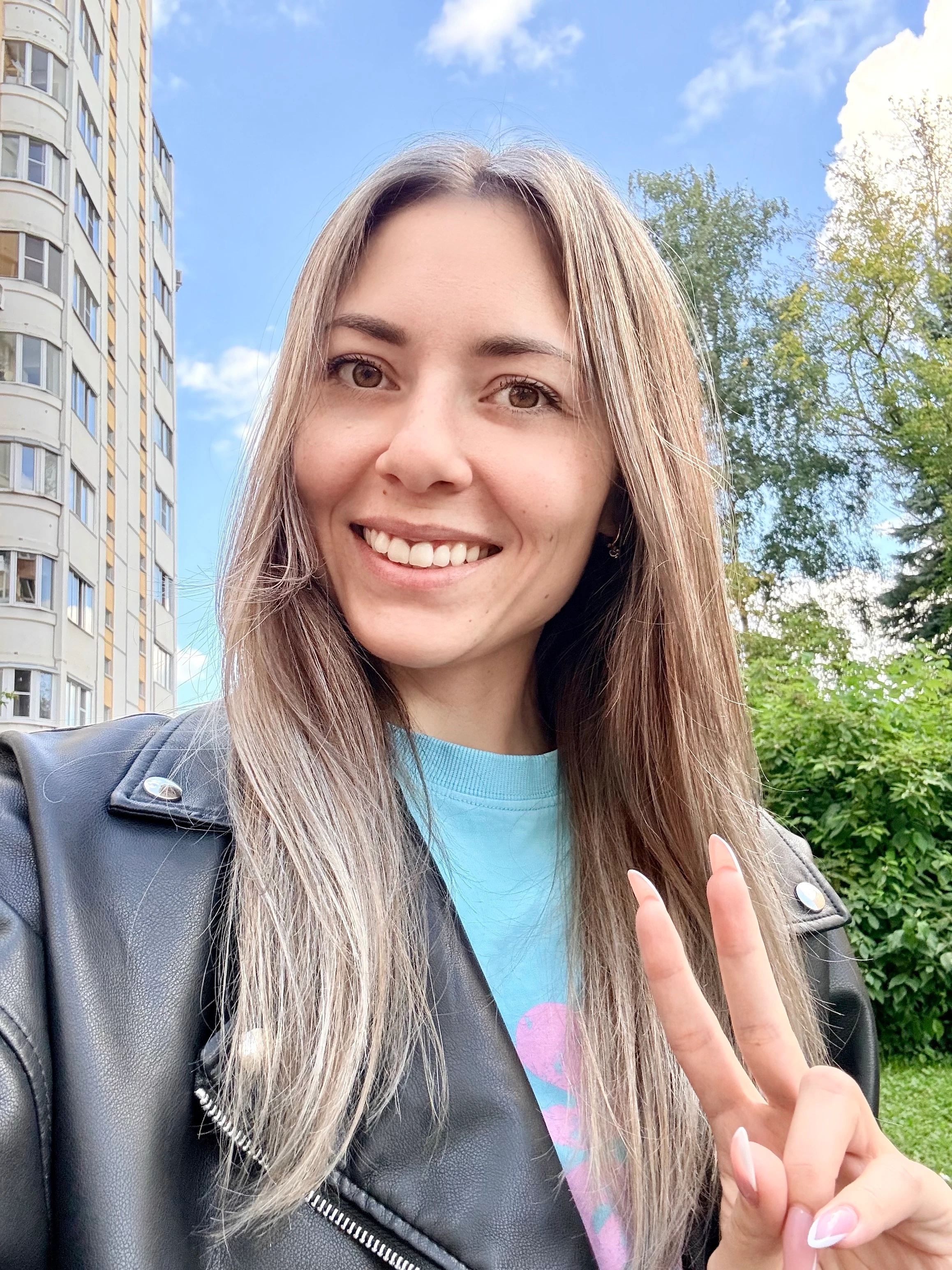 🐮 Вчера и сегодня с утра у меня было плохое настроение, а вот вечер пятницу открылся новыми яркими красками и - изображение