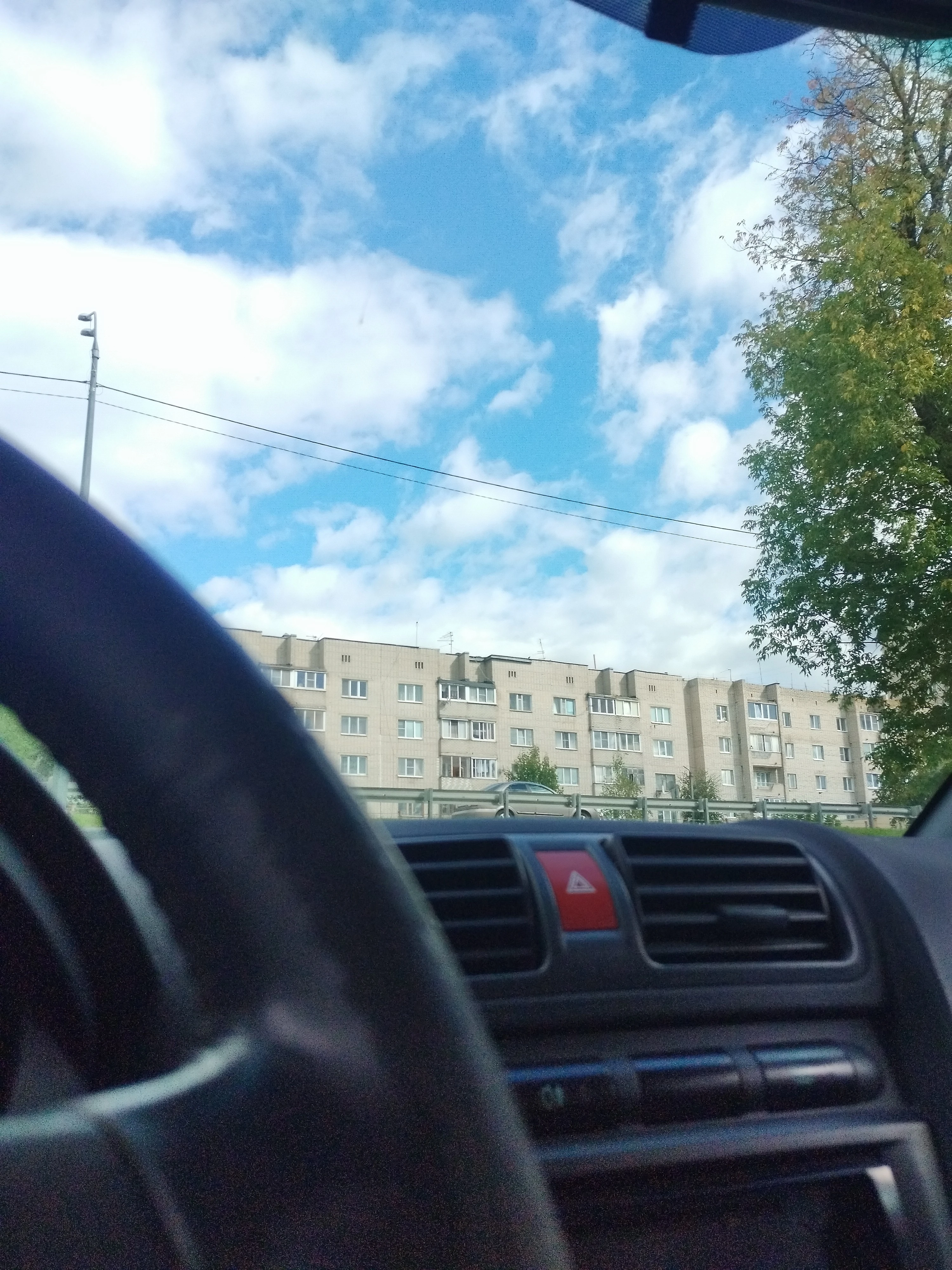 За рулём я чувствую себя в своей тарелке, мне в кайф находится за рулем, слушать музыку, разговаривать с тем, - изображение