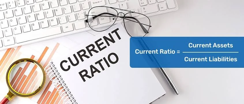 В 2023 году я искал недооценённые компании. Скринер показал: Current Ratio = 0.6. Все говорили: «Это - изображение