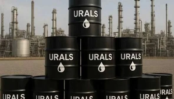 Российская нефть при поставке в Китай в сентябре торговалась с надбавкой 15 долларов к Brent, а ведь месяцем - изображение
