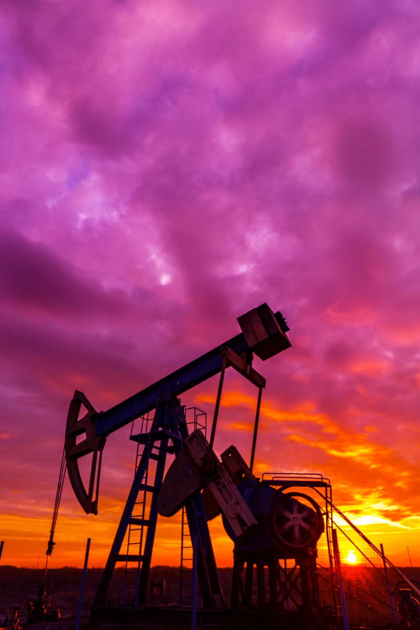 🛢️ Нефть резко рванула вверх и теперь штурмует сопротивление $117,20. 📈 Быкам нужно закрепиться выше на - изображение