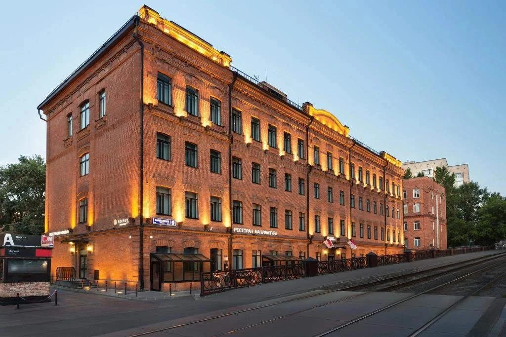 Azimut Hotels снова стал владельцем здания «Azimut Сити Отель Тульская» на Варшавском шоссе. Связанная с - изображение