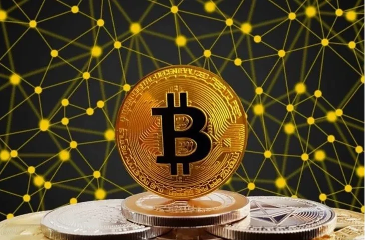 Курс биткоина на 19 октября 2026 года: ~$81 600 (диапазон последних суток $80 684 – $82 295). 📉 Текущая - изображение