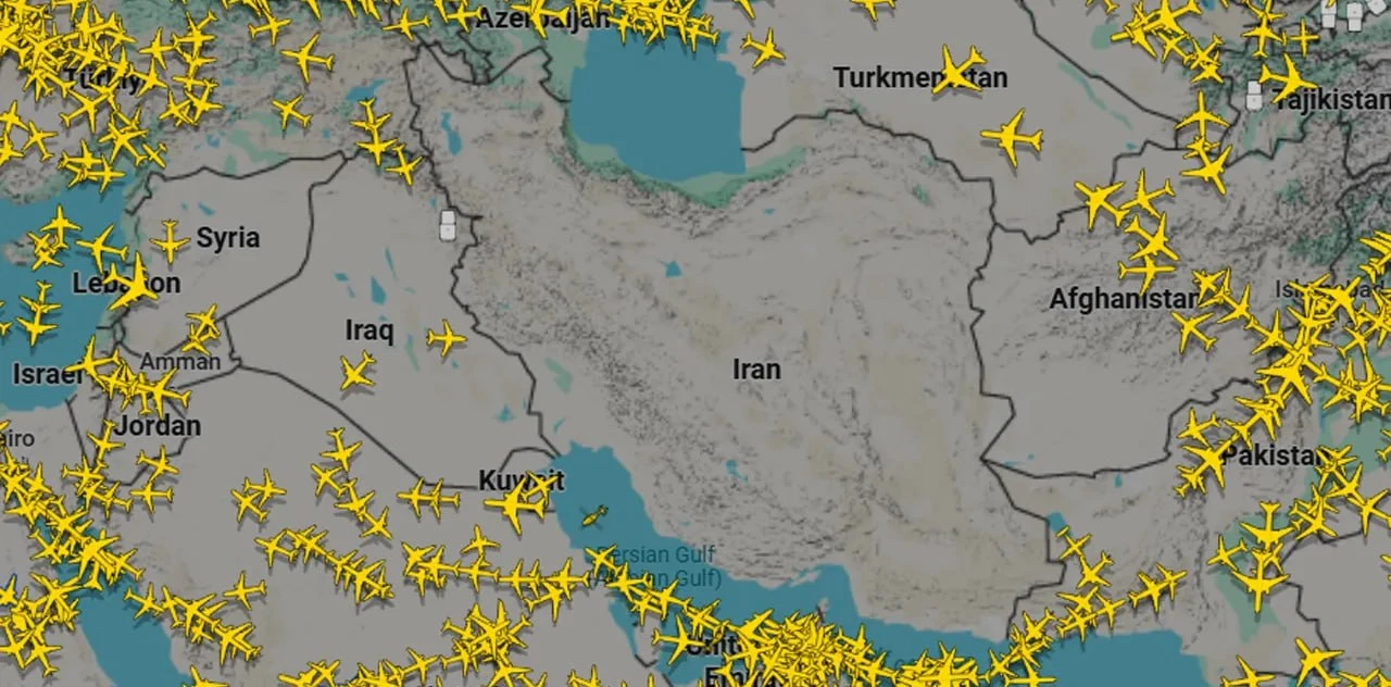 ❗️⚠️🇮🇷 #иран #геополитика CBS NEWS: США НАЧАЛИ АКТИВНО ГОТОВИТЬСЯ К ВОЗОБНОВЛЕНИЮ УДАРОВ ПО ИРАНУ Axios: Трамп - изображение