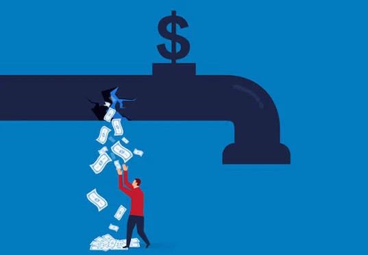 В 2023 году я держал акции одной IT-компании. Вдруг — падение на 40% за день. Открыл 10-K: компания сделала - изображение
