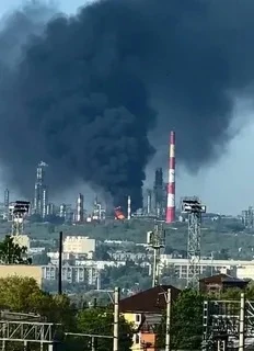 В Сызрани два человека погибли при атаке беспилотников, в Белгородской области от ударов БПЛА пострадали люди, - изображение