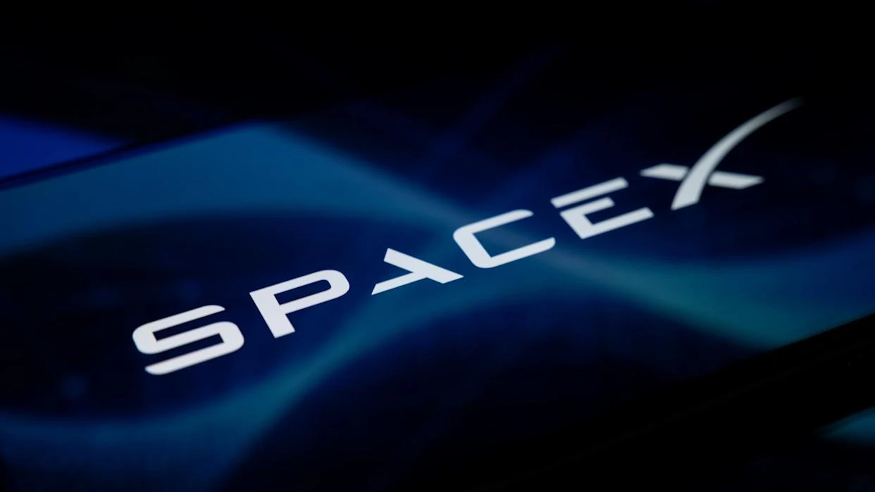 Что случилось SpaceX Илона Маска подтвердила планы по проведению первичного публичного размещения акций (IPO) на - изображение