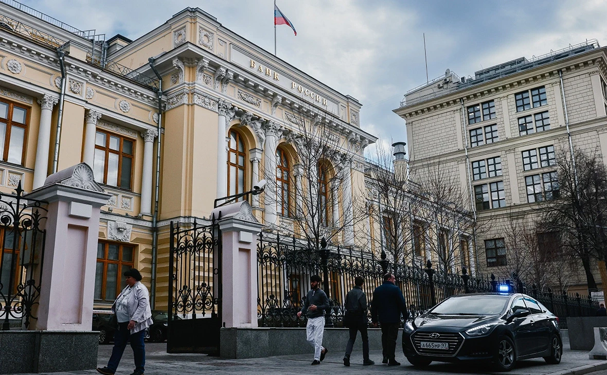 Что случилось Июнь 2026 года стал третьим месяцем подряд, когда большинство розничных ПИФов показали убыток. Из - изображение