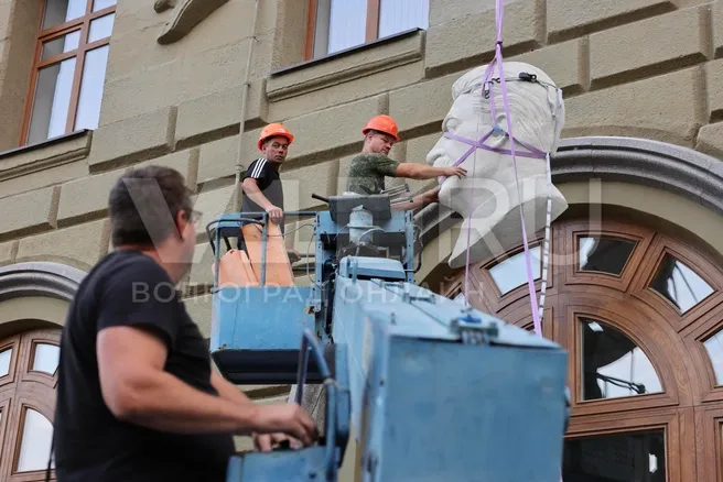 В Волгограде завершилась масштабная реставрация главного корпуса медицинского университета — бывшей Высшей - изображение