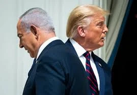 Трамп в ударе бродит этот год С Февраля, как по Ирану бьёт - Сорок раз победы отмечает, А Иран их базы убирает. - изображение