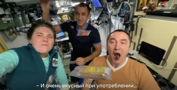 Хлеб без крошек: во Всемирный день хлеба рассказываем, как один из главных продуктов на Земле адаптировали для - изображение